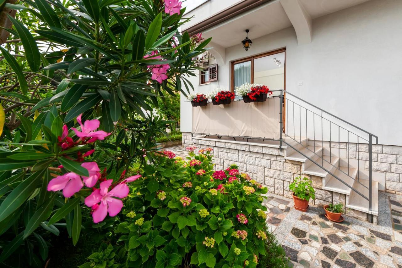 Apartments Sandra Rovinj Exterior foto