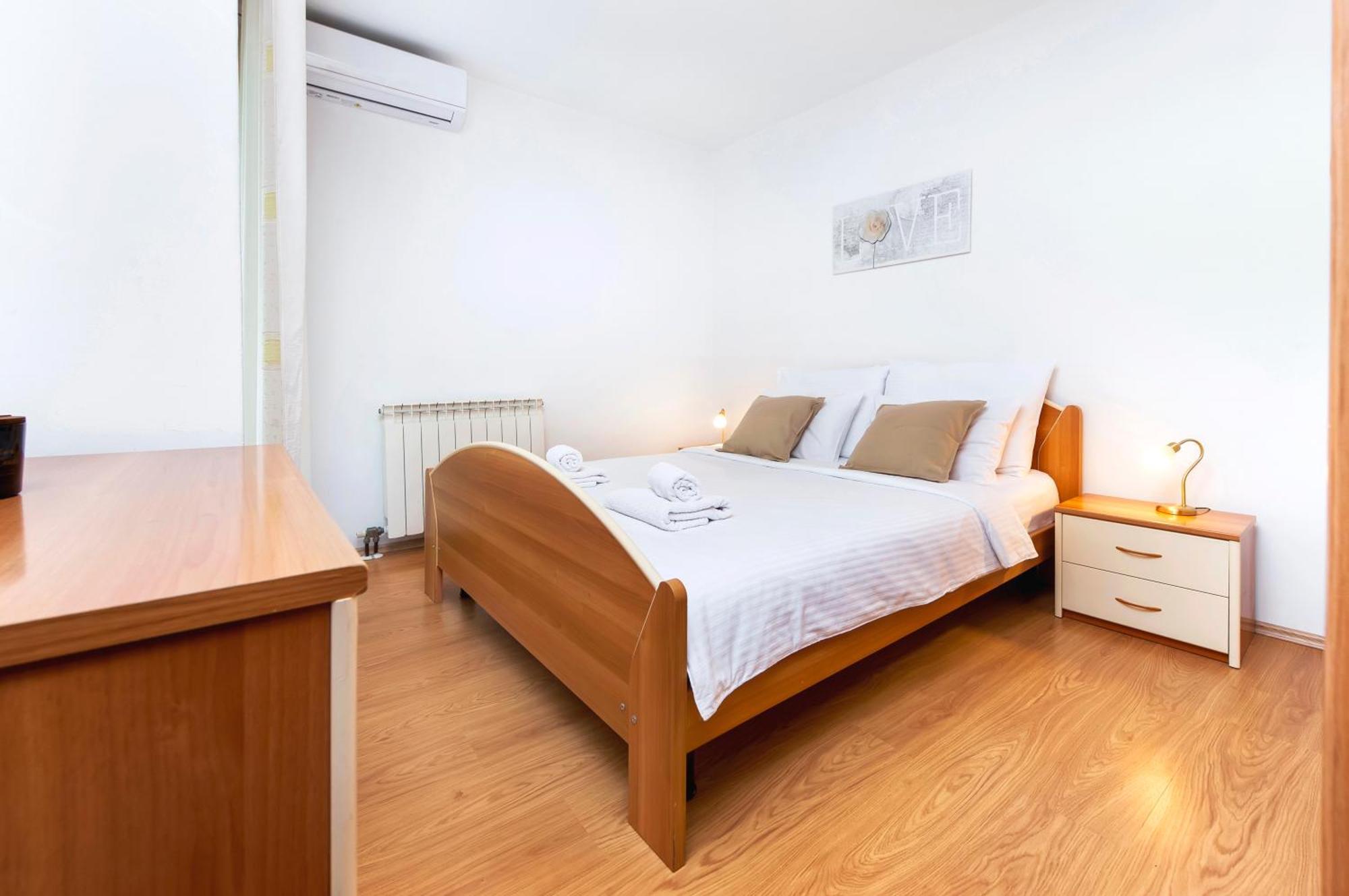 Apartments Sandra Rovinj Exterior foto